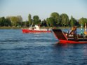 Motor Segelboot mit Motorschaden trieb gegen Alte Liebe bei Koeln Rodenkirchen P132